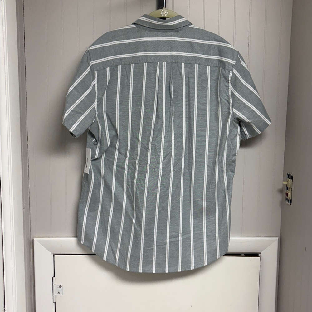 NWT Sonoma Button Down Shirt - Picture 8 of 10